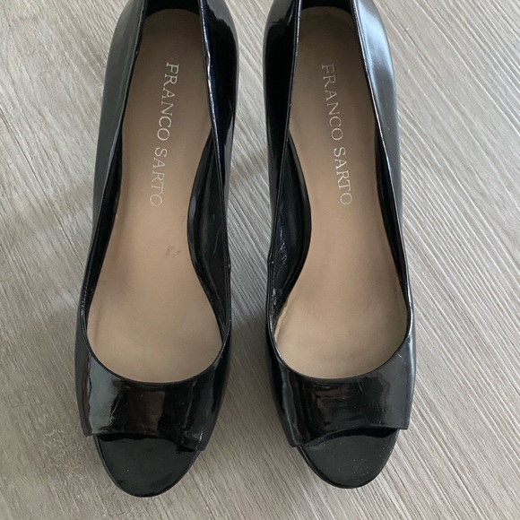 Franco Sarto Peep Toe Heel - Picture 3 of 3